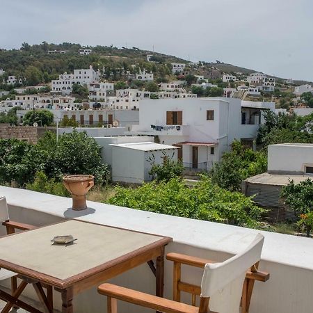 Eirinaki House Apartment Patmos Town ภายนอก รูปภาพ