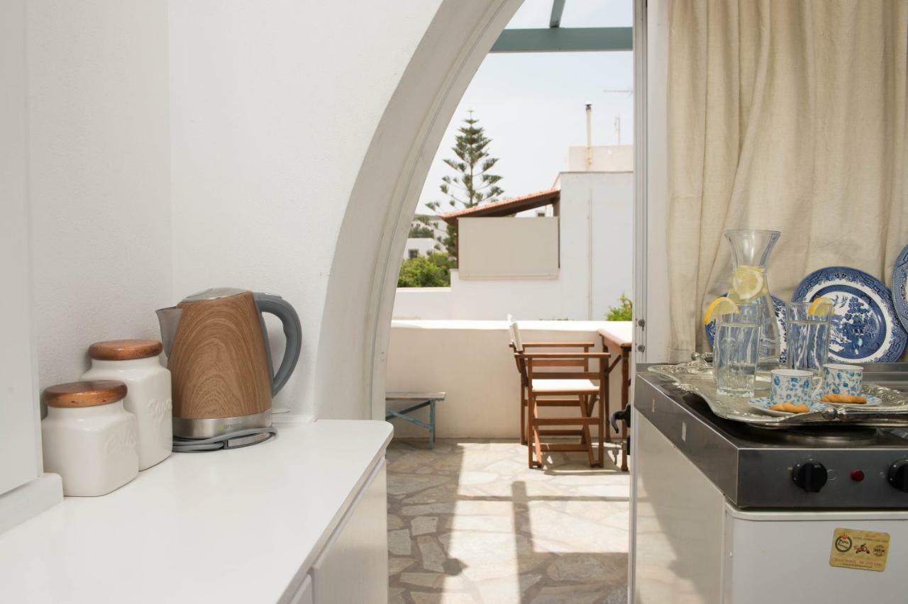 Eirinaki House Apartment Patmos Town ภายนอก รูปภาพ